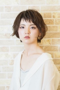 ナチュラルショートボブ